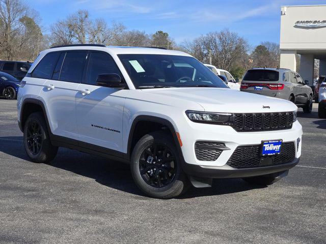 new 2025 Jeep Grand Cherokee car, priced at $39,999