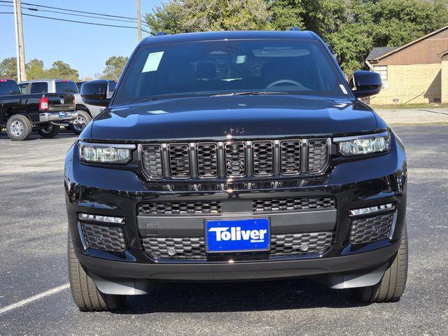 new 2025 Jeep Grand Cherokee L car, priced at $54,000