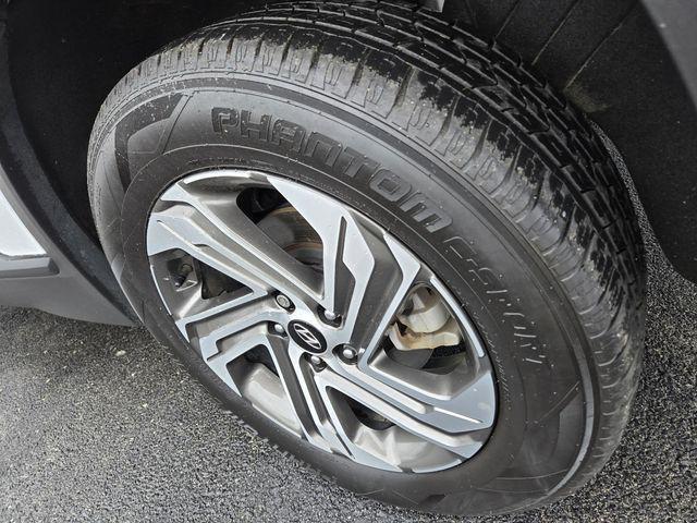 used 2023 Hyundai Santa Fe car, priced at $21,600
