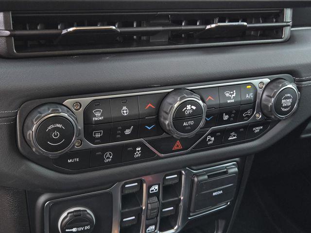 new 2025 Jeep Wrangler car, priced at $46,500