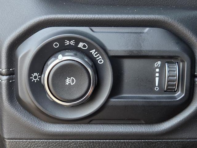 new 2025 Jeep Wrangler car, priced at $46,500