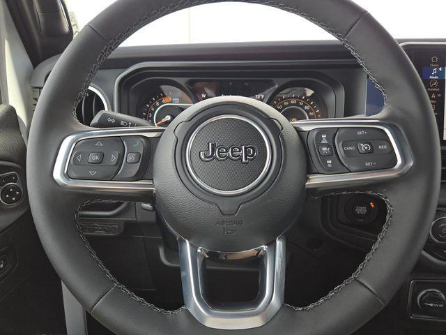 new 2025 Jeep Wrangler car, priced at $52,575