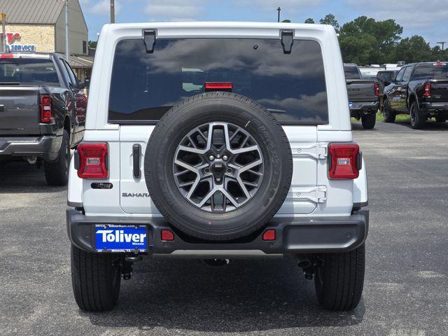 new 2025 Jeep Wrangler car, priced at $52,575