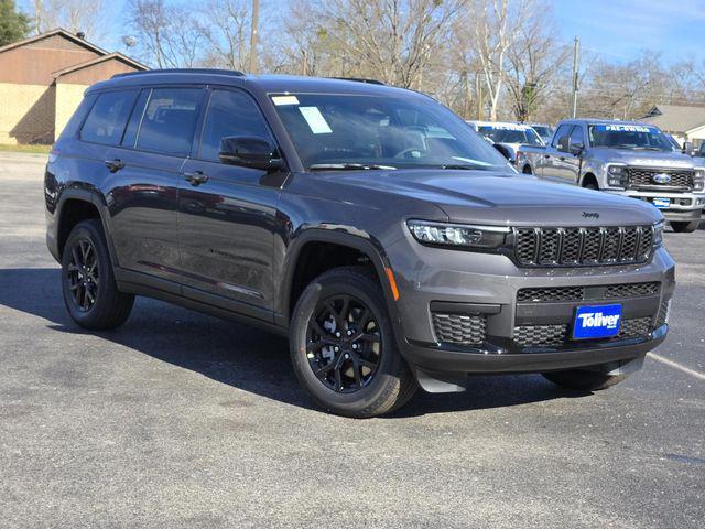 new 2025 Jeep Grand Cherokee L car, priced at $41,000