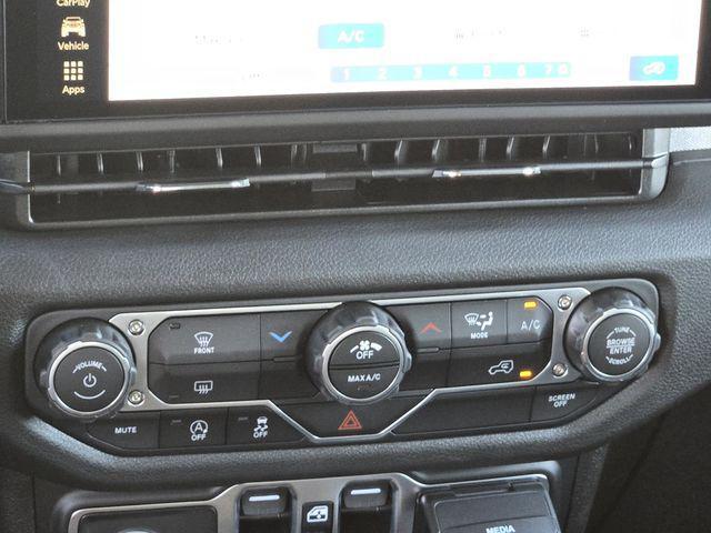 new 2025 Jeep Wrangler car, priced at $48,564