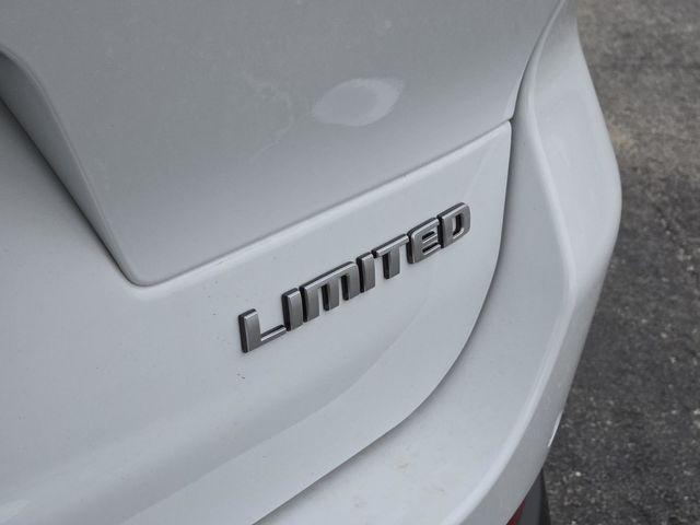 new 2025 Jeep Grand Cherokee L car, priced at $43,089