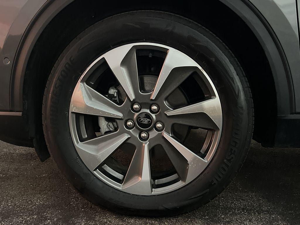 used 2024 Ford Escape car, priced at $31,890