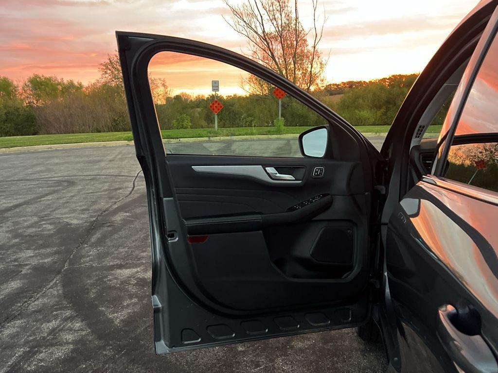 used 2024 Ford Escape car, priced at $31,890