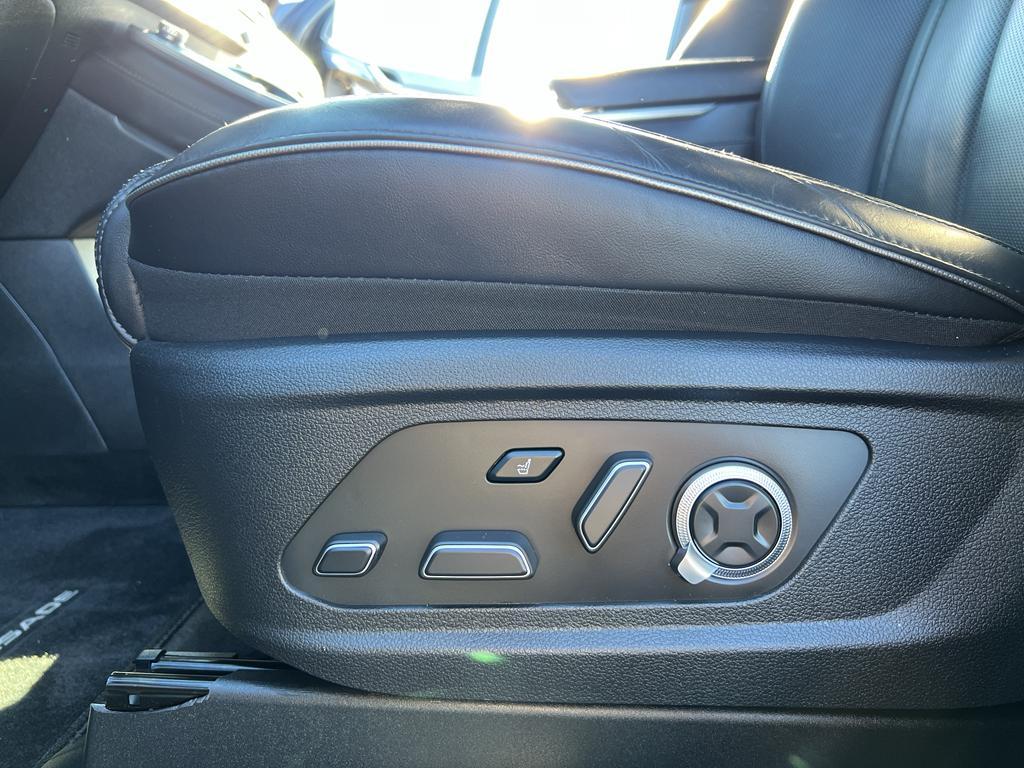 used 2024 Hyundai Palisade car, priced at $39,995