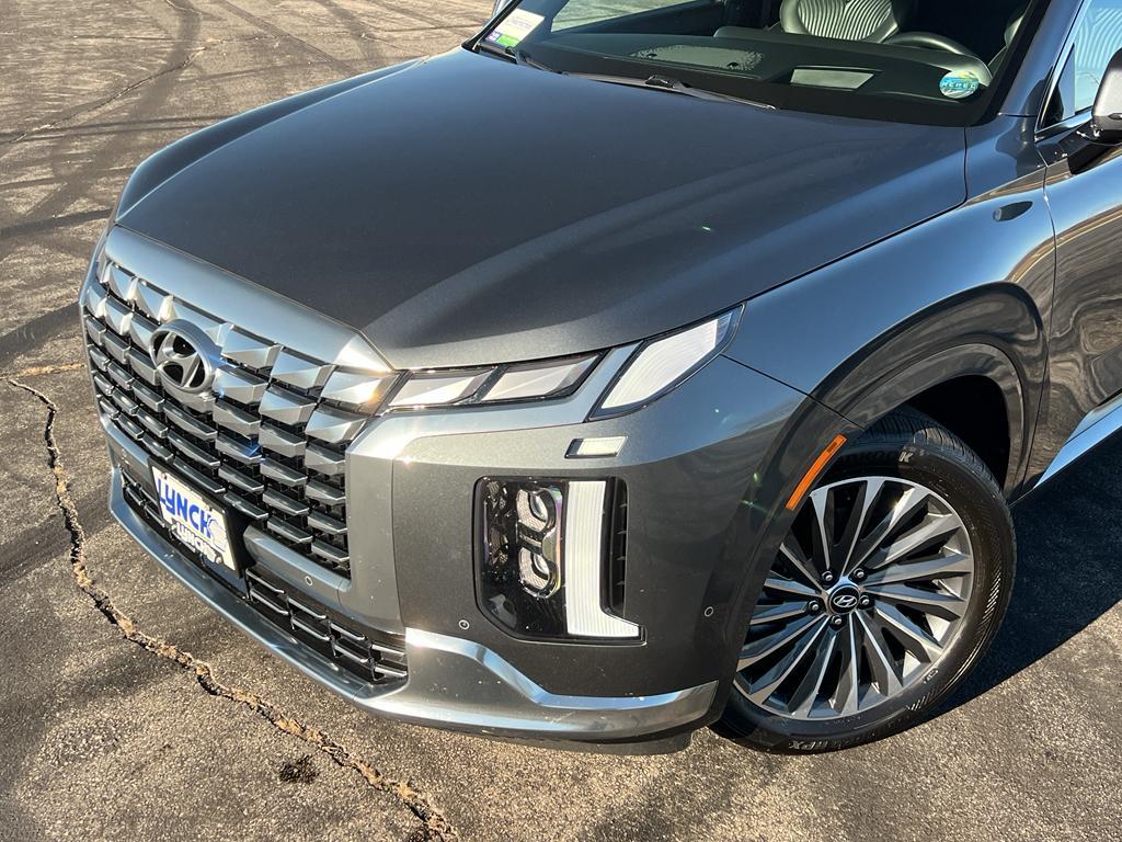 used 2024 Hyundai Palisade car, priced at $39,995