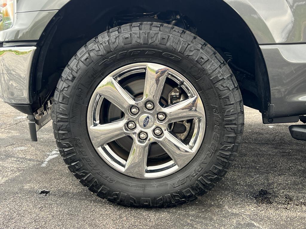 used 2019 Ford F-150 car, priced at $33,490