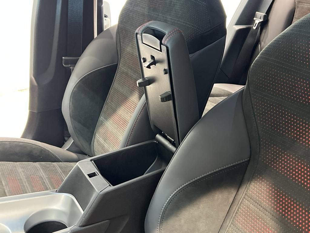 new 2024 Dodge Hornet car, priced at $29,595