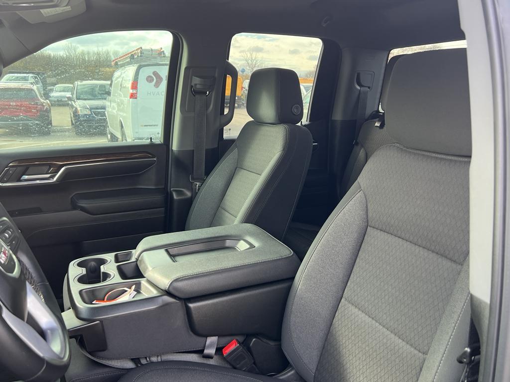 used 2023 GMC Sierra 1500 car, priced at $45,895