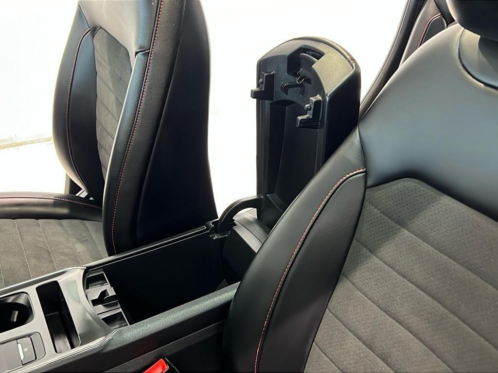 used 2024 Ford Edge car, priced at $37,990