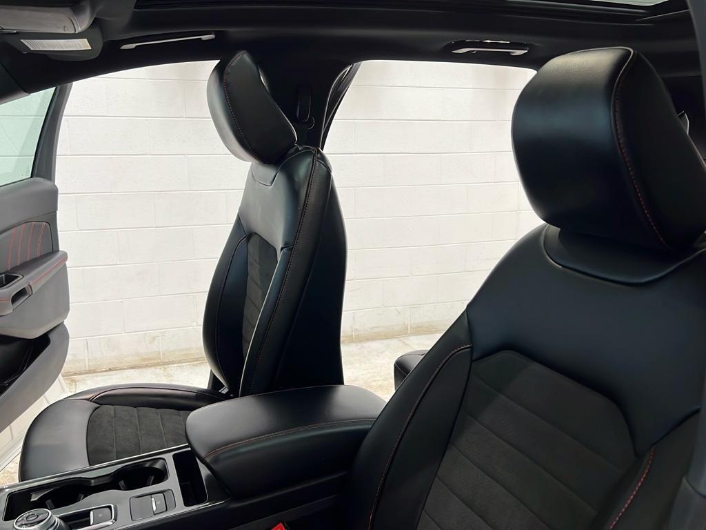 used 2024 Ford Edge car, priced at $37,990