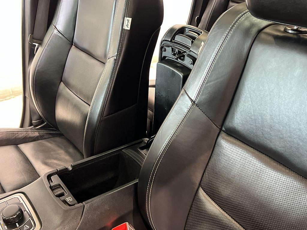 used 2021 Jeep Grand Cherokee car, priced at $29,490
