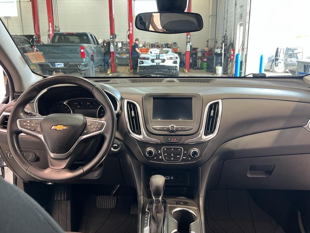 used 2022 Chevrolet Equinox car, priced at $24,995