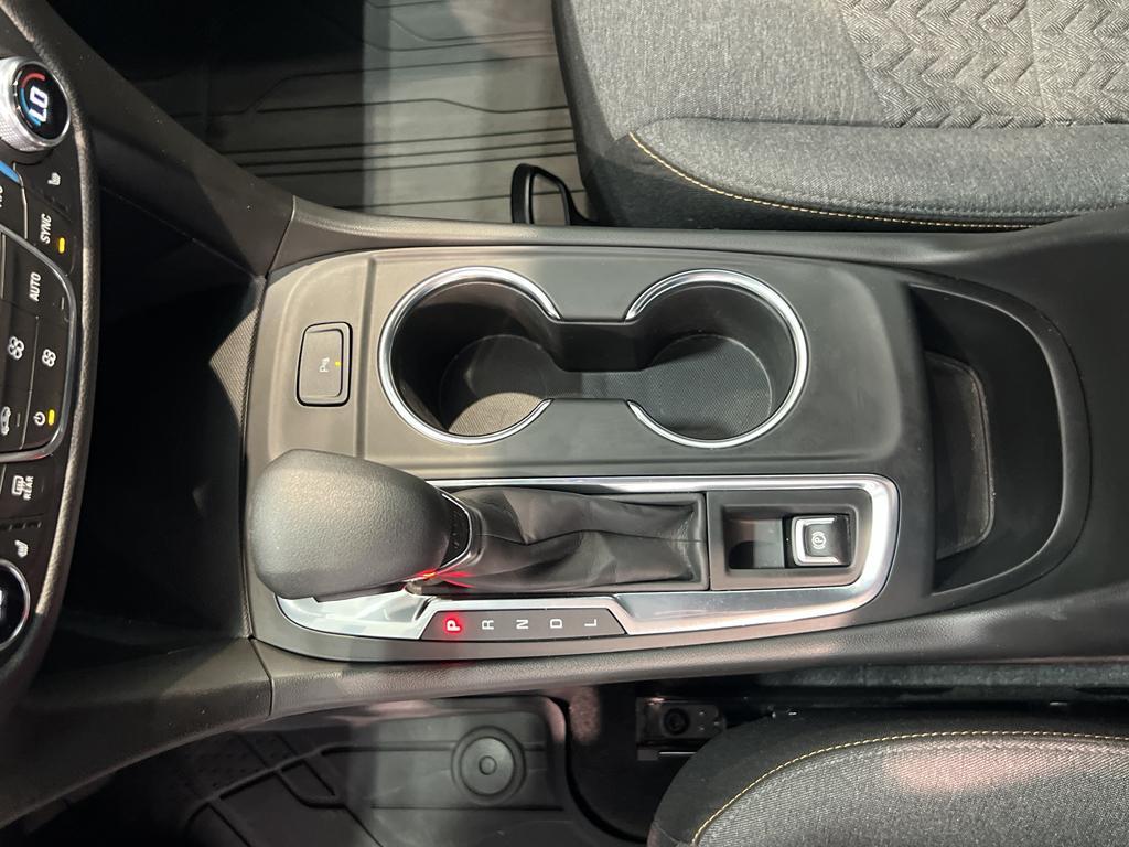 used 2022 Chevrolet Equinox car, priced at $24,995