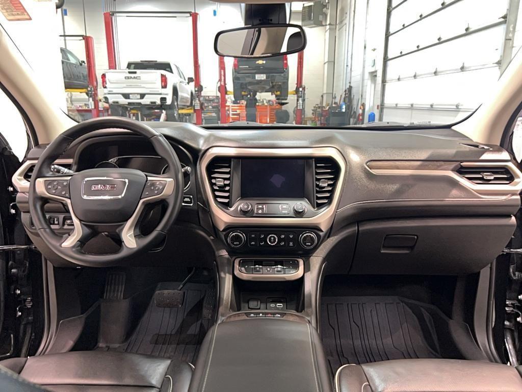 used 2023 GMC Acadia car, priced at $43,884