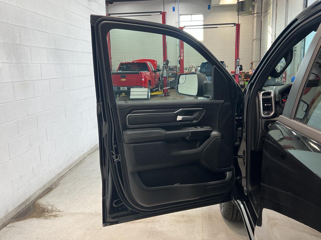 new 2025 Ram 1500 car, priced at $53,749