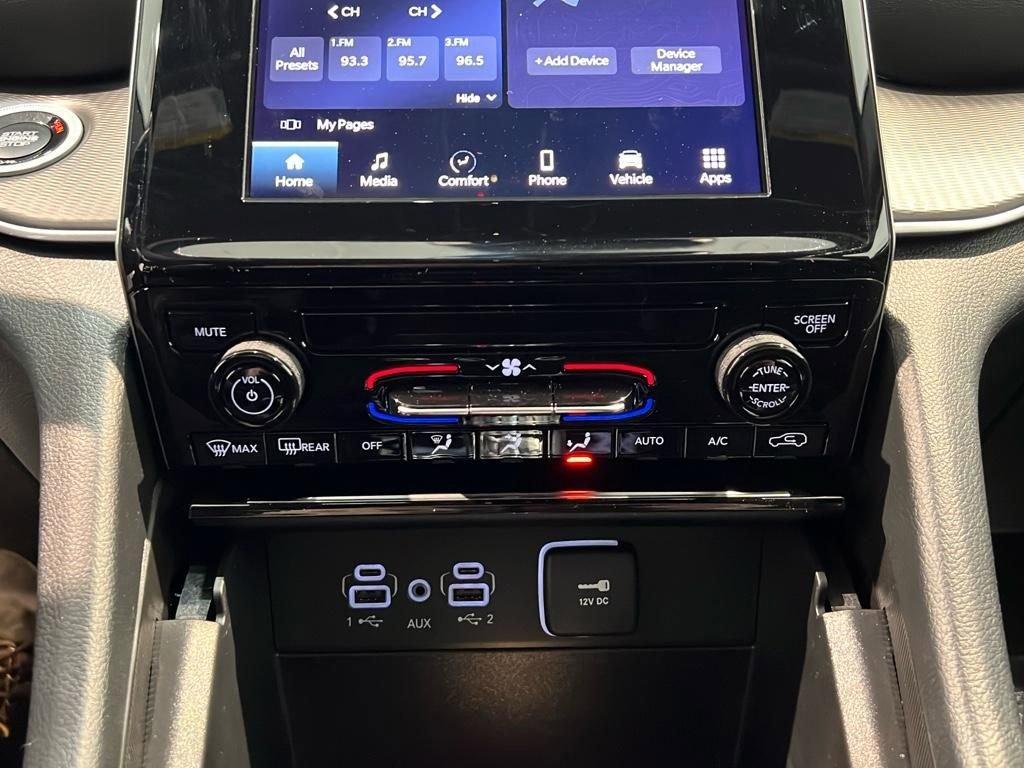 new 2025 Jeep Grand Cherokee car, priced at $38,439