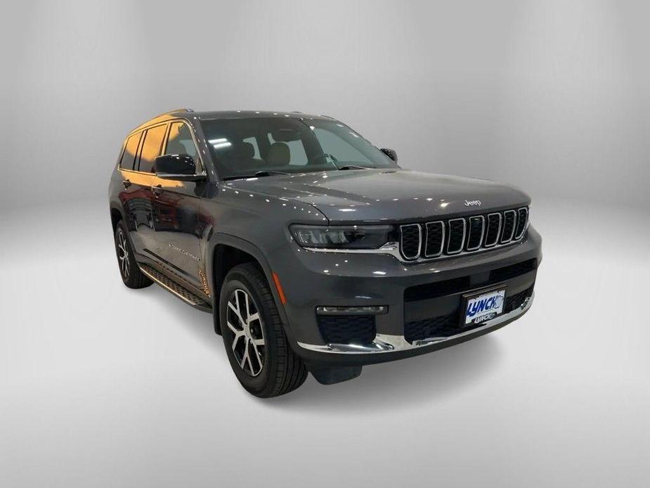 used 2024 Jeep Grand Cherokee L car, priced at $40,995