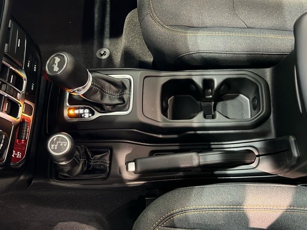new 2025 Jeep Wrangler car, priced at $54,580