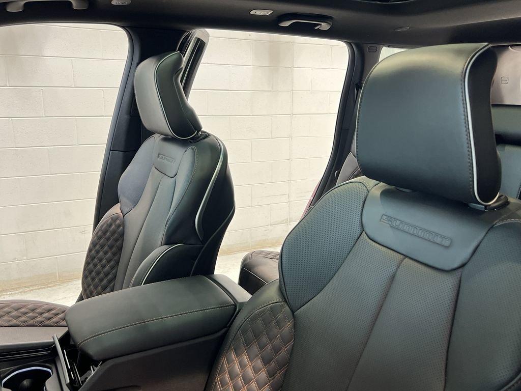 new 2025 Jeep Grand Cherokee car, priced at $58,475