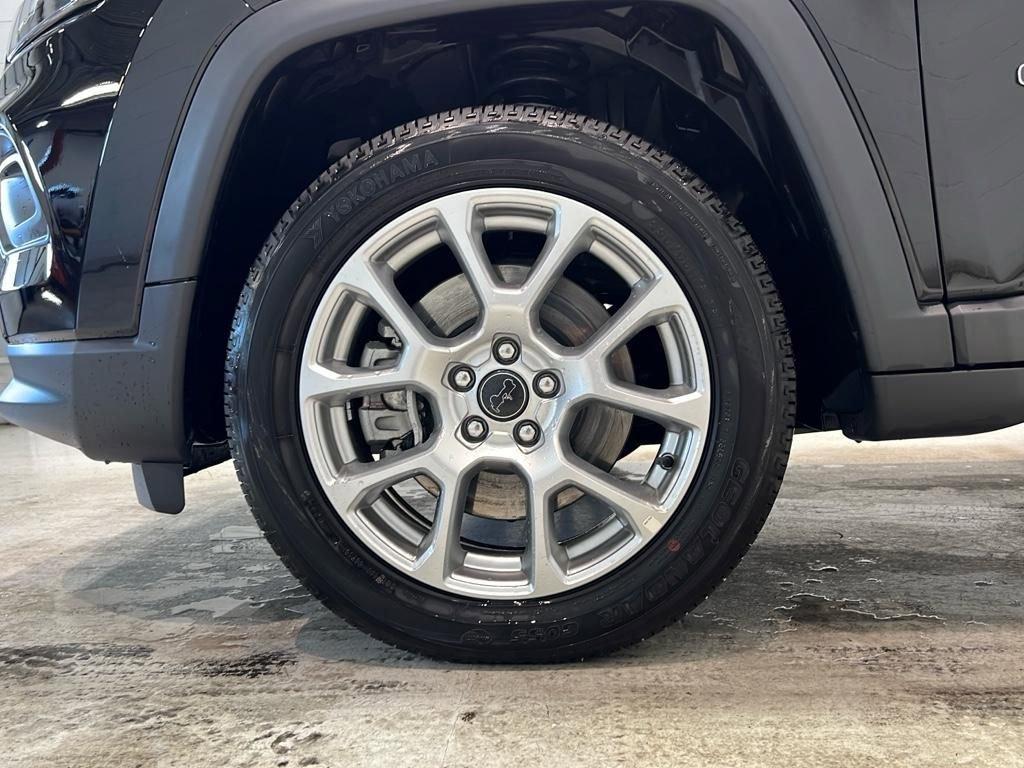 new 2025 Jeep Compass car, priced at $31,179