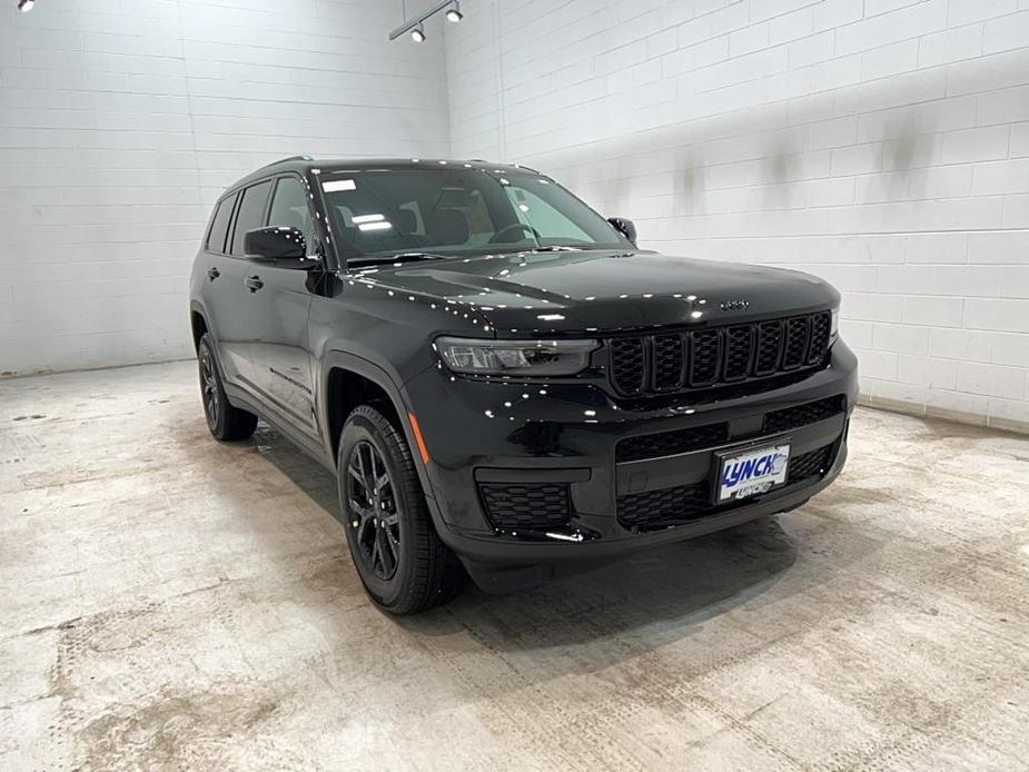 new 2025 Jeep Grand Cherokee L car, priced at $42,495