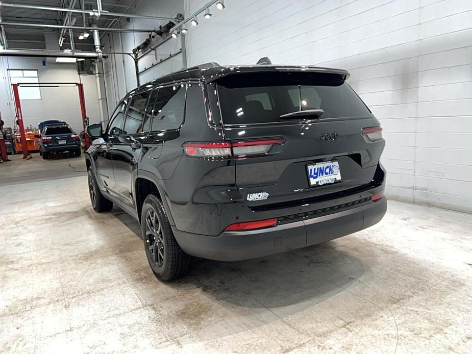 new 2025 Jeep Grand Cherokee L car, priced at $42,495