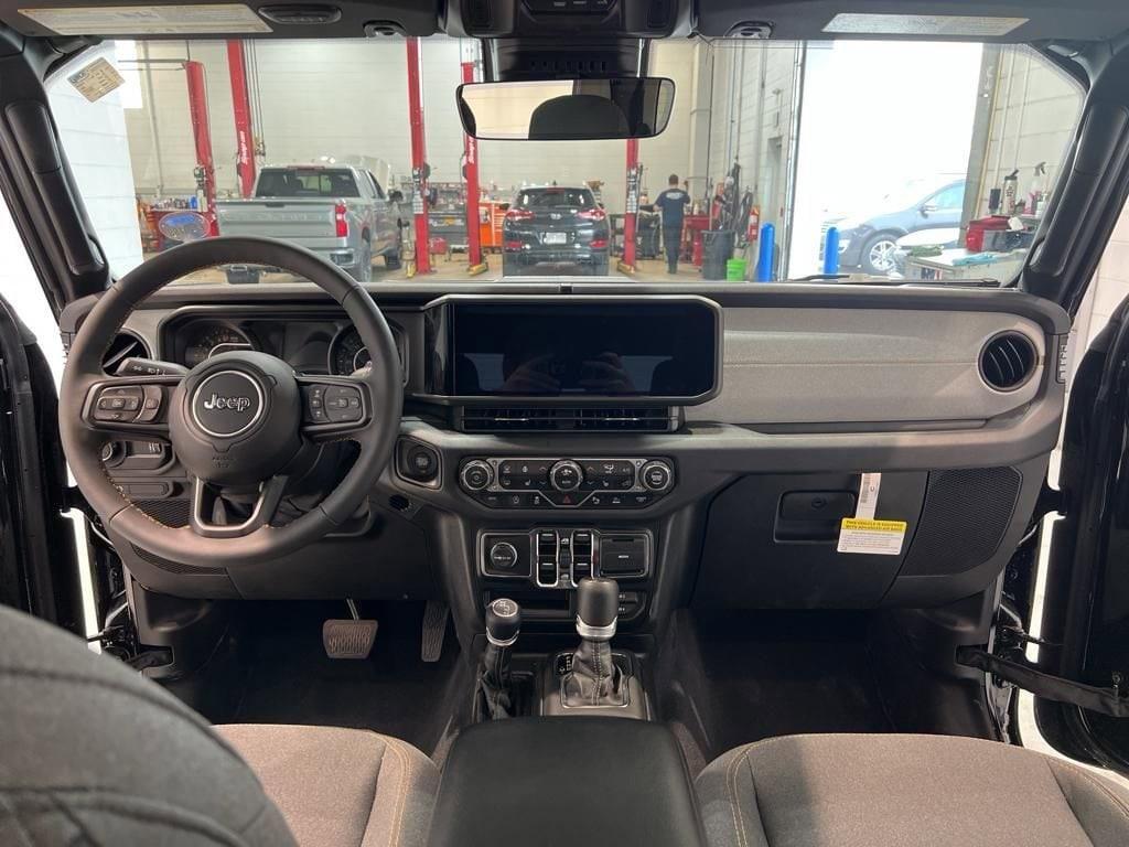 new 2024 Jeep Gladiator car, priced at $50,965