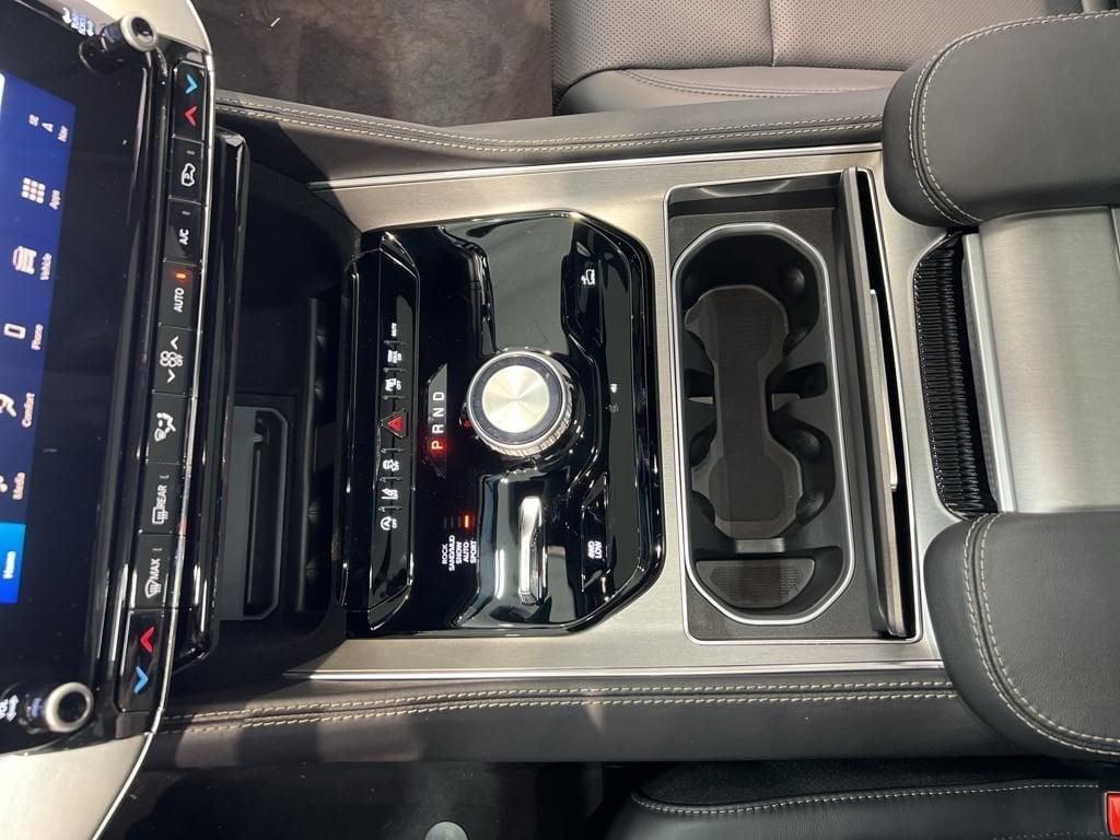 new 2024 Jeep Wagoneer L car, priced at $75,995