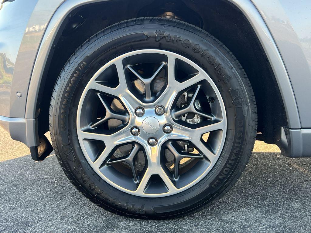 used 2021 Jeep Grand Cherokee car, priced at $28,995