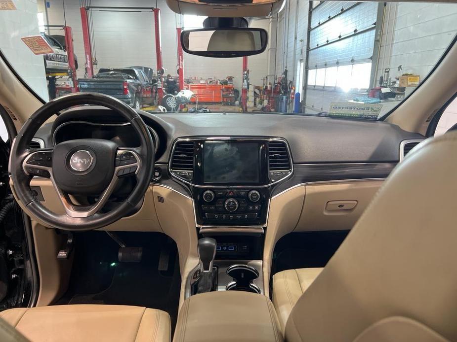 used 2019 Jeep Grand Cherokee car, priced at $19,495