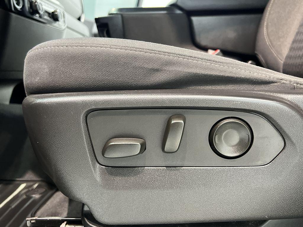 used 2022 Chevrolet Silverado 1500 car, priced at $34,495