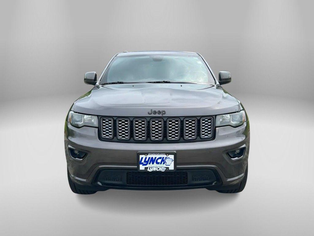 used 2018 Jeep Grand Cherokee car, priced at $17,395