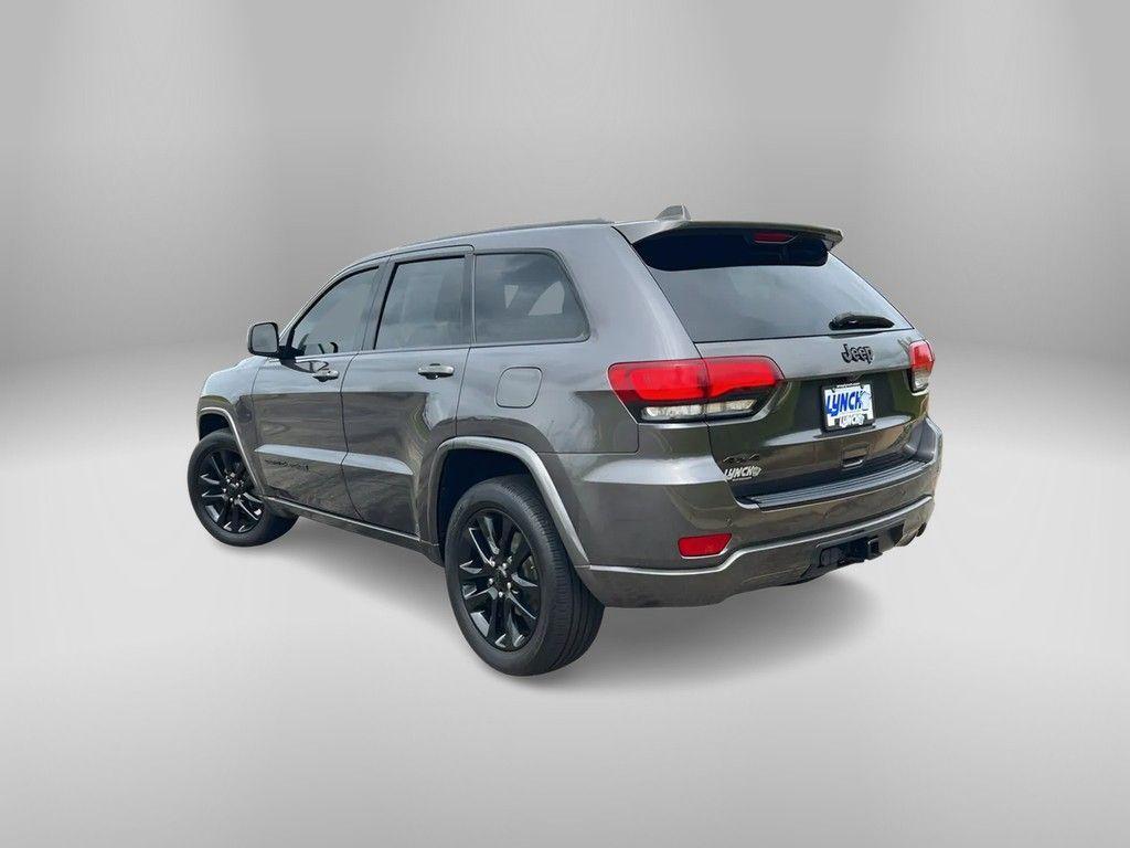 used 2018 Jeep Grand Cherokee car, priced at $17,395