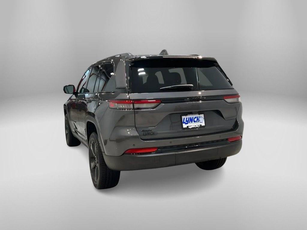 new 2025 Jeep Grand Cherokee car, priced at $47,760