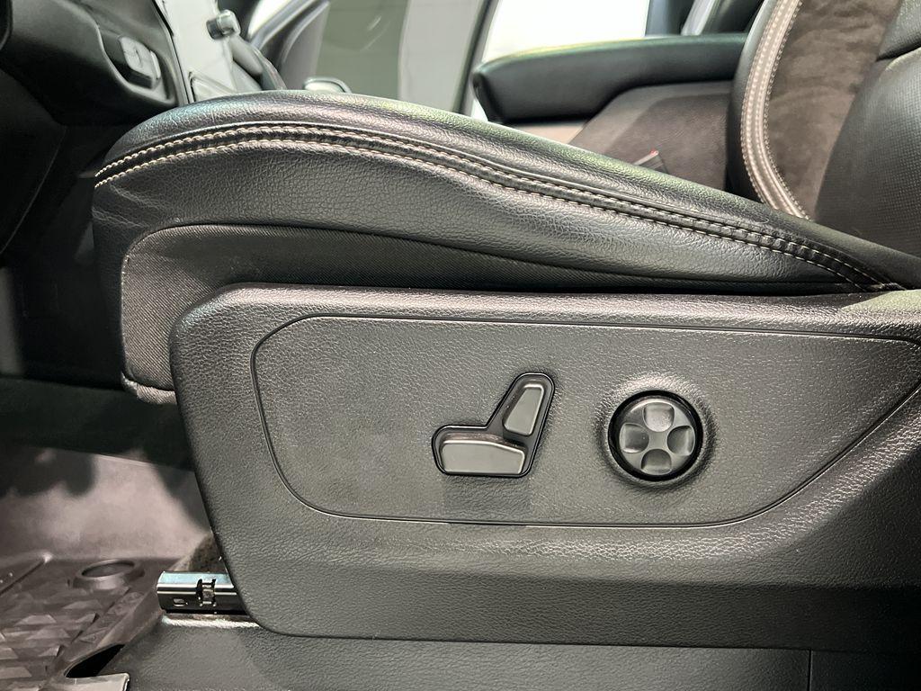 used 2022 Ram 1500 car, priced at $50,995