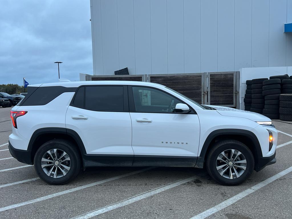 used 2025 Chevrolet Equinox car, priced at $29,695