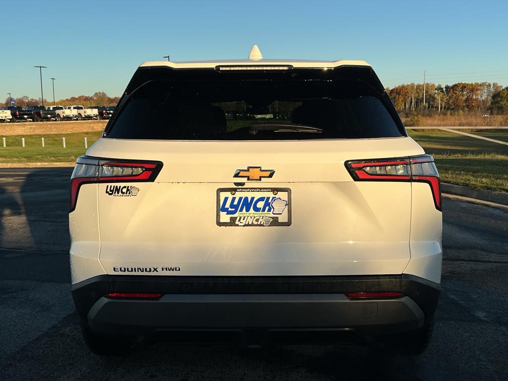 used 2025 Chevrolet Equinox car, priced at $27,495