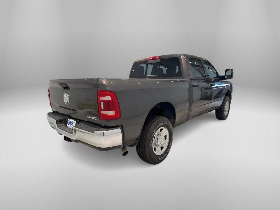 new 2024 Ram 3500 car, priced at $62,595