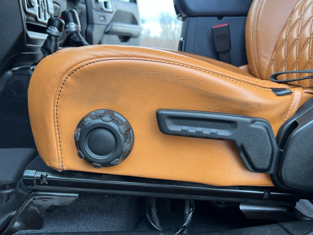 used 2018 Jeep Wrangler Unlimited car, priced at $25,495