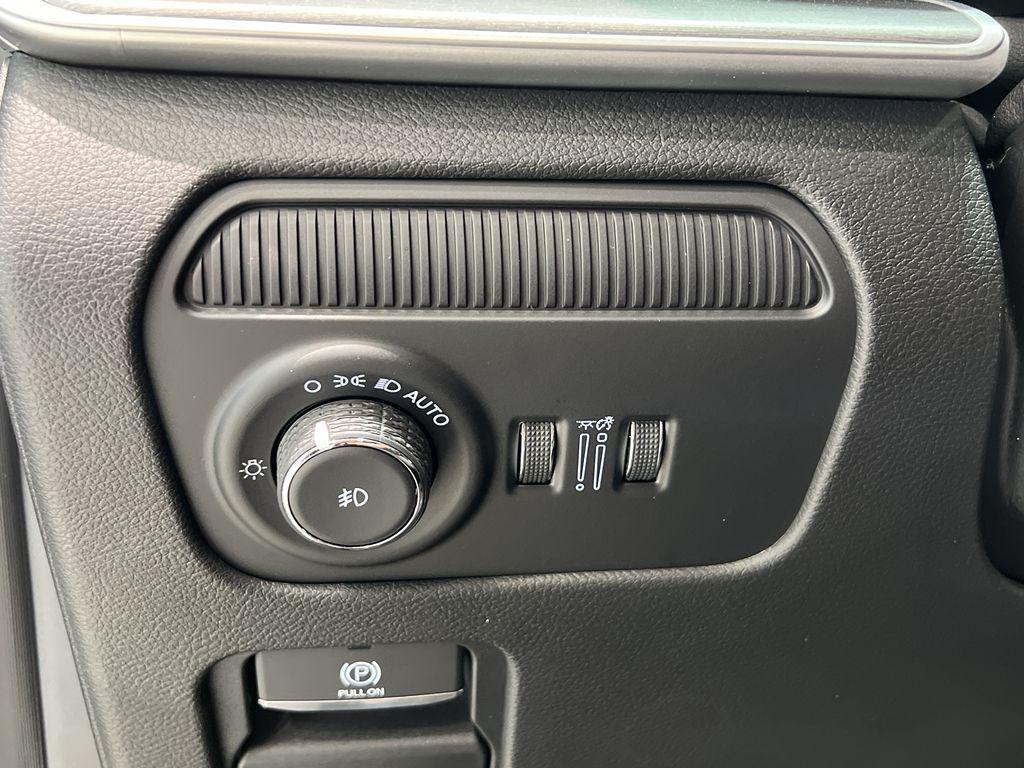 new 2025 Jeep Wagoneer car, priced at $71,472