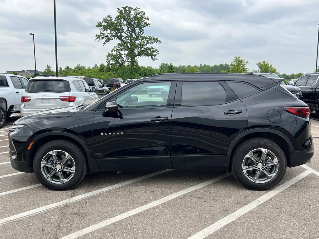 used 2024 Chevrolet Blazer car, priced at $31,495