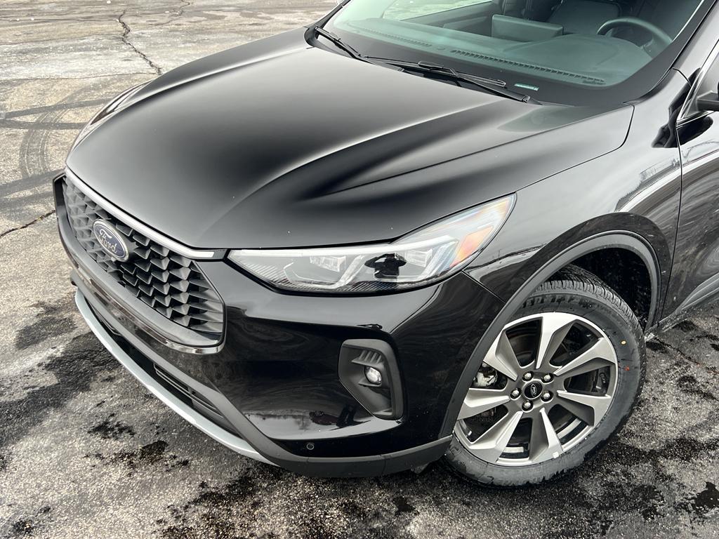 used 2024 Ford Escape car, priced at $26,990