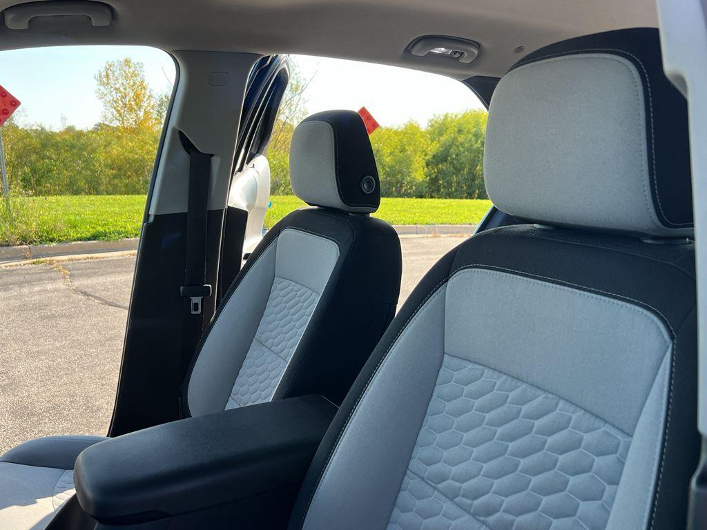 used 2019 Chevrolet Equinox car, priced at $7,295