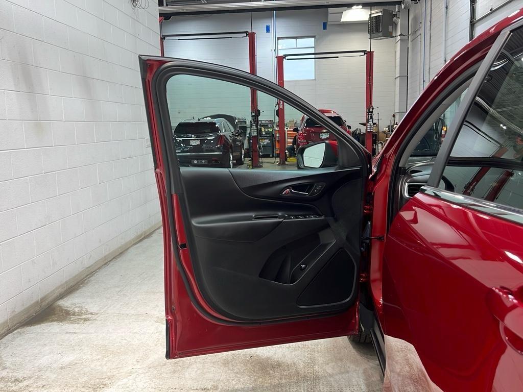 used 2023 Chevrolet Equinox car, priced at $25,495