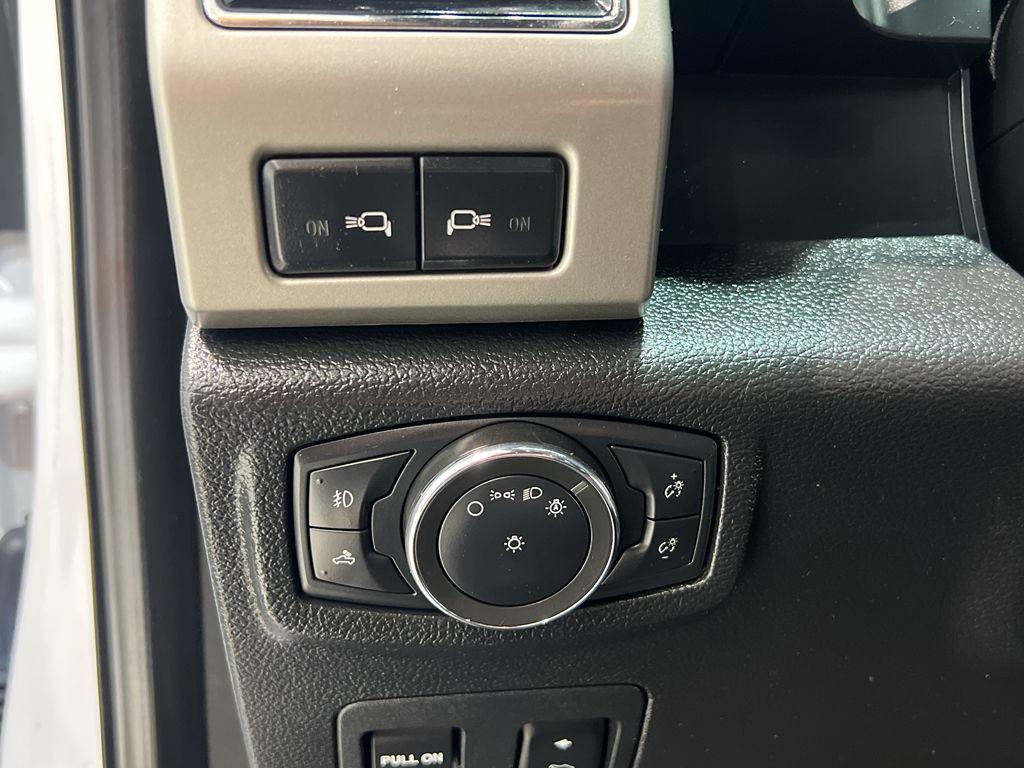 used 2020 Ford F-150 car, priced at $29,999